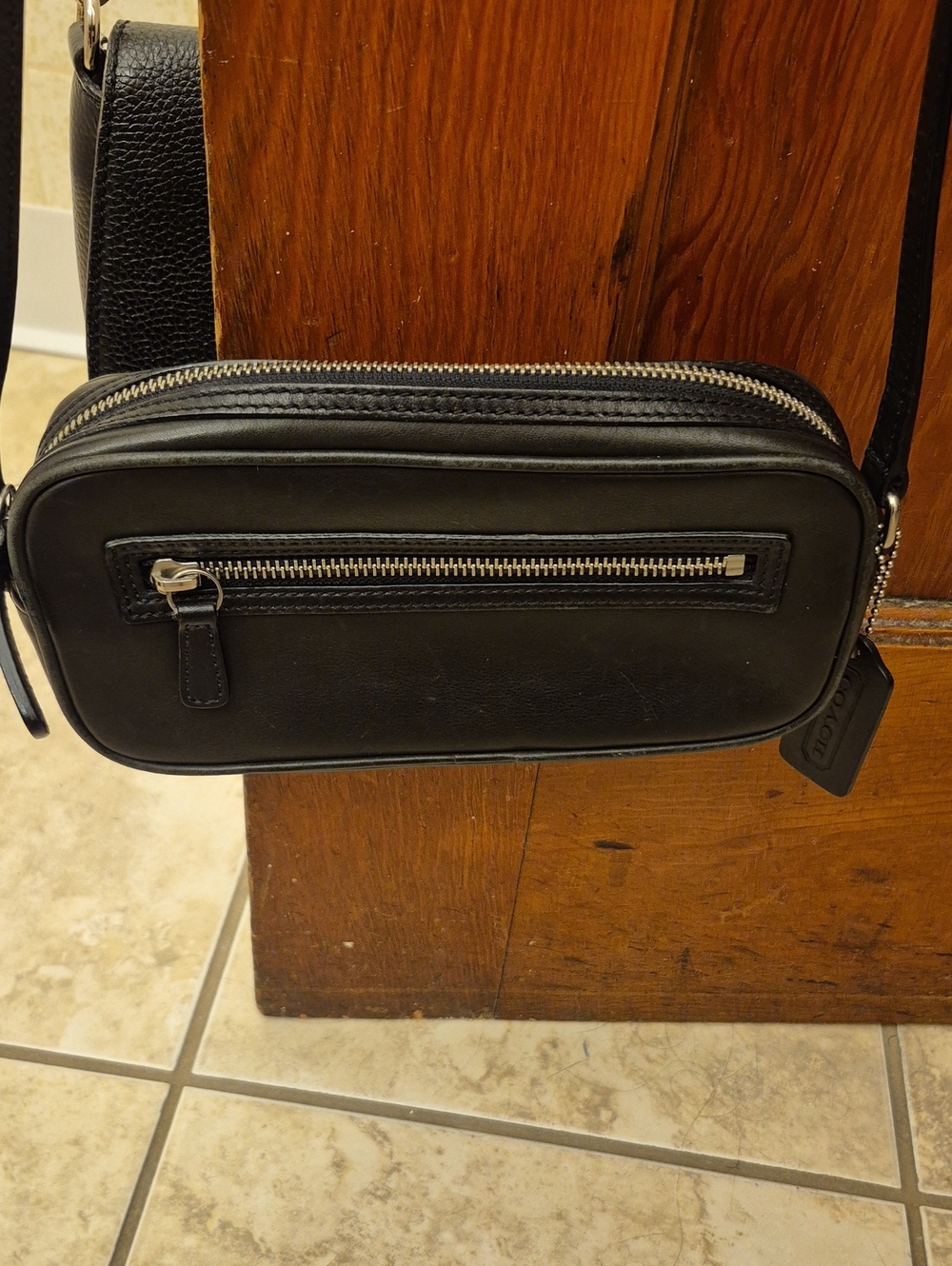 Coach Black Leather Crossbody Bag - Minimal Zip Design